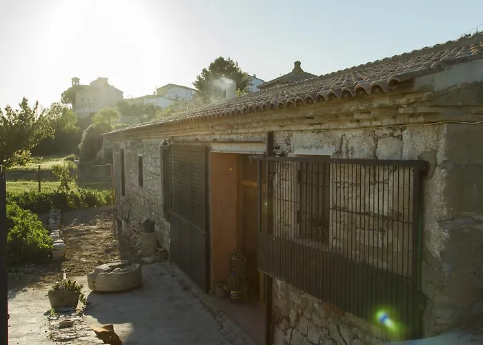 Antiguo Molino De Aceite De Alforque